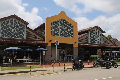 Chong Pang Market & Food Centre: 10 Must-Try Stalls & How to Get There