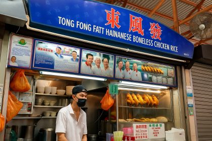 Tong Fong Fatt Chicken Rice Maxwell: A Local Staple Worth Knowing