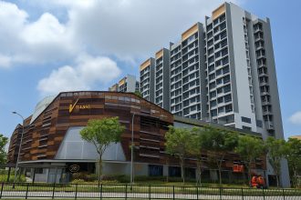 Anchorvale Village Hawker Centre: 10 Must-Try Stalls and How to Get There