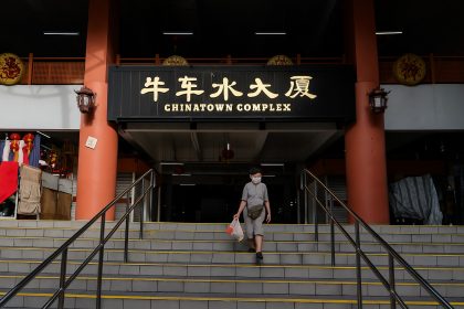 Chinatown Complex Market & Hawker Centre: 10 Must-Try Stalls and How to Get There