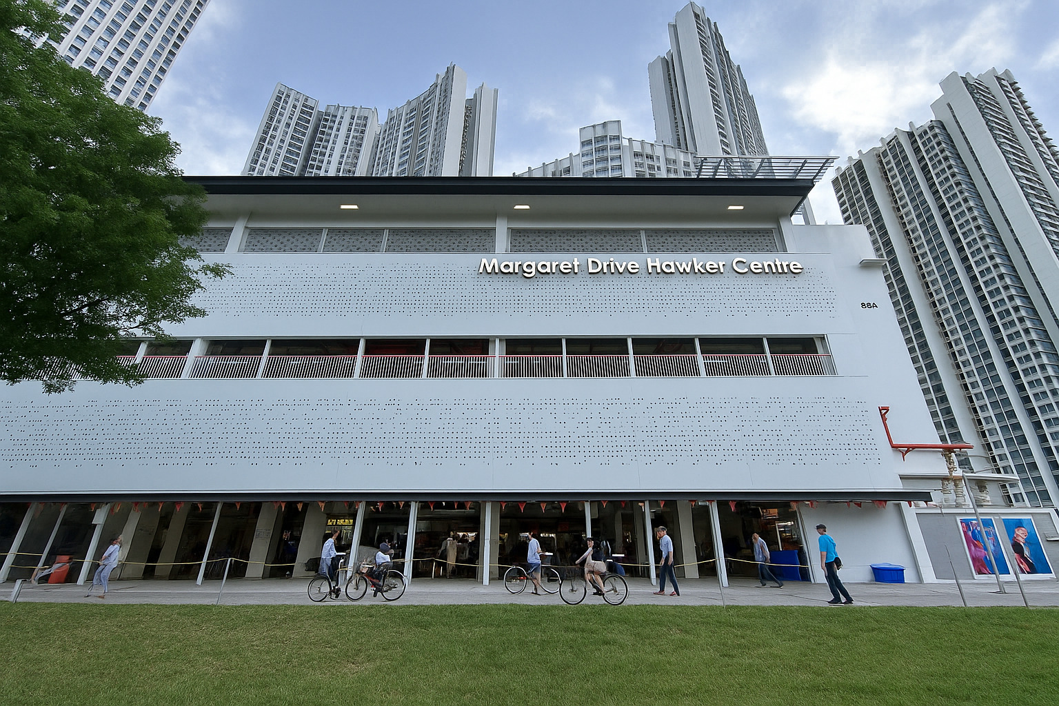 Margaret Drive Hawker Centre: 10 Stalls Worth Your Time and Appetite