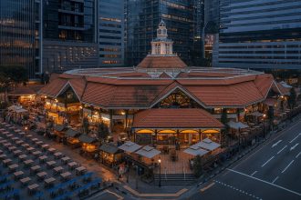 Lau Pa Sat: 10 Must-Try Stalls for Authentic Singaporean Flavors