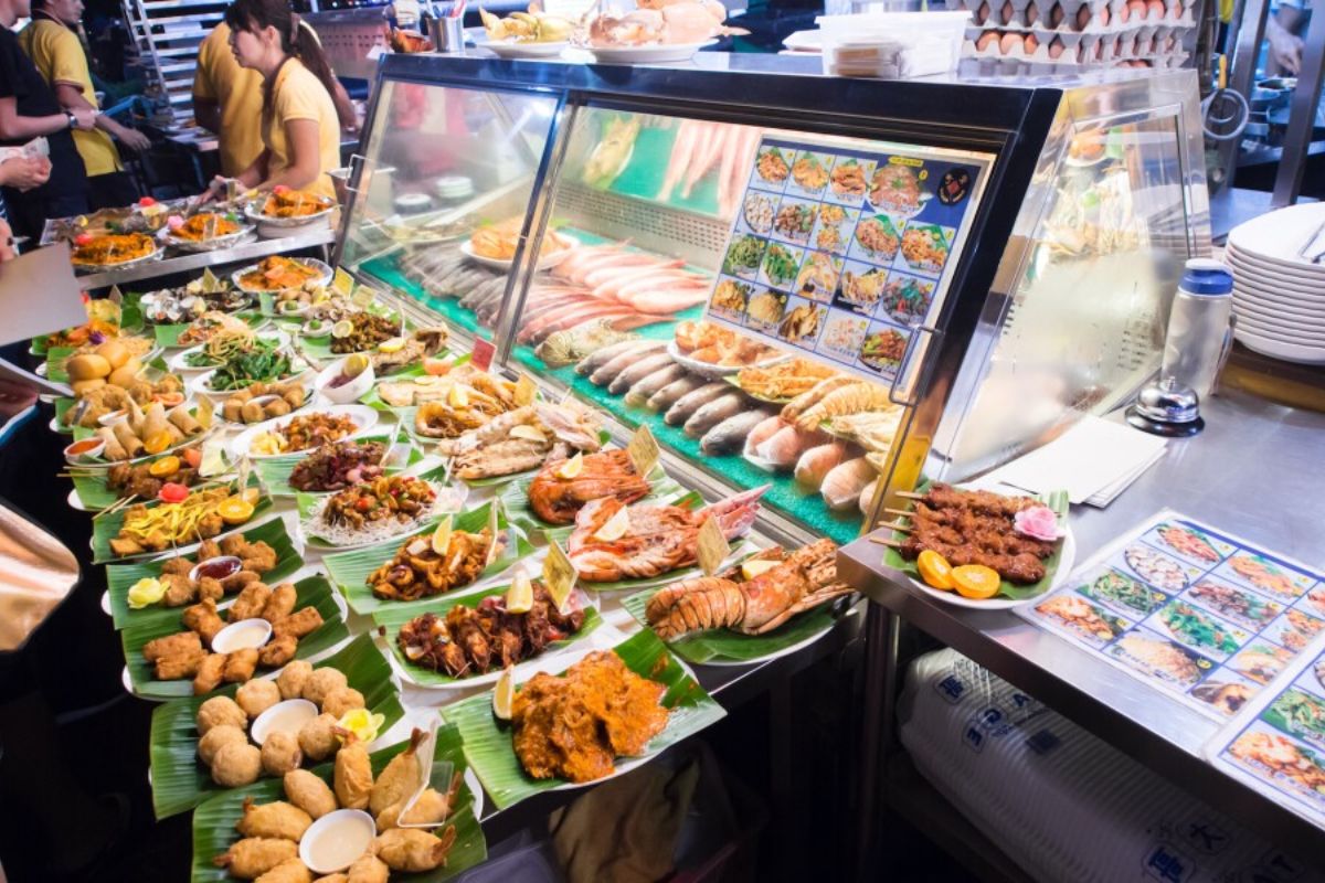 Best Times to Visit Hawker Centres in Singapore